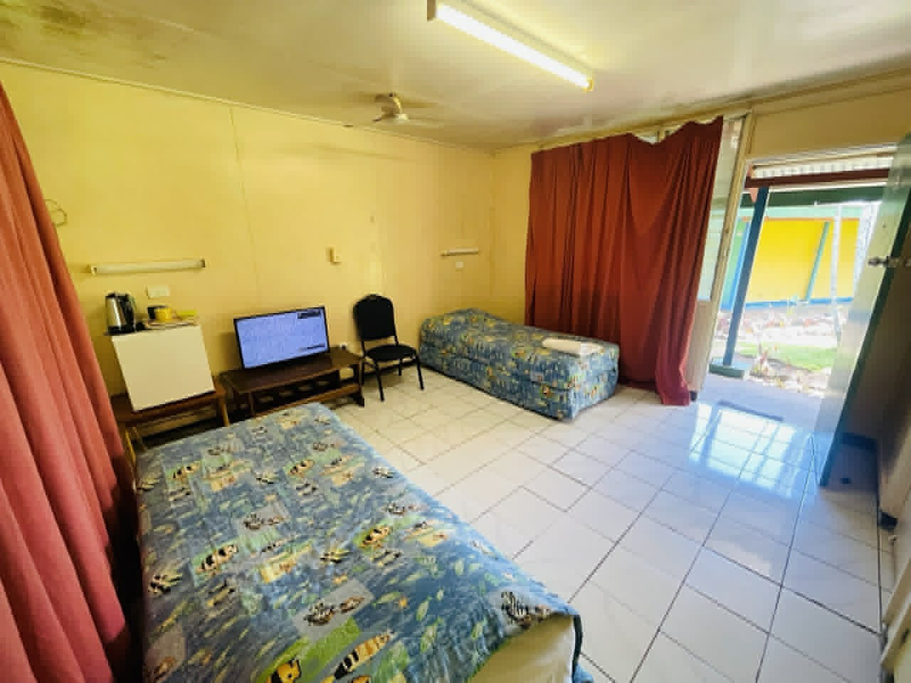Deluxe Queen Twin room